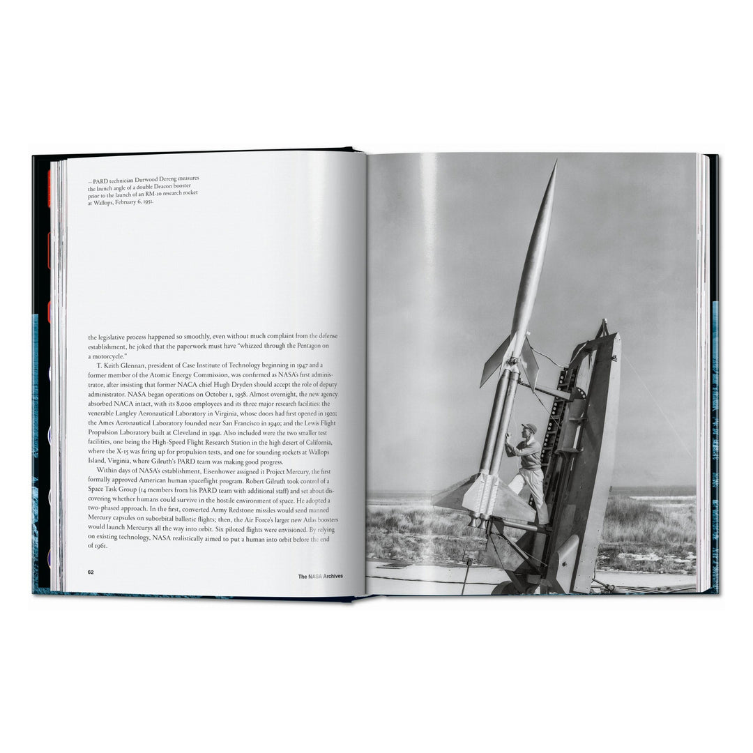 The NASA Archives. 45th Ed. (English)
