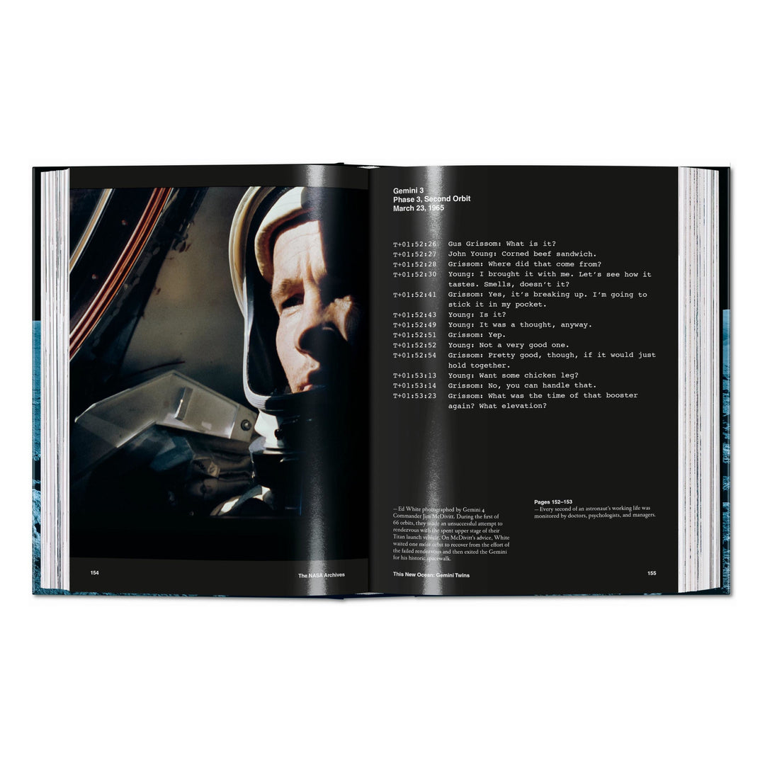 The NASA Archives. 45th Ed. (English)