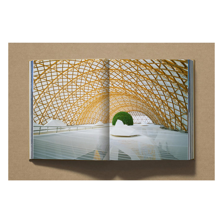 Shigeru Ban. Complete Works 1985–Today (German, French, English)