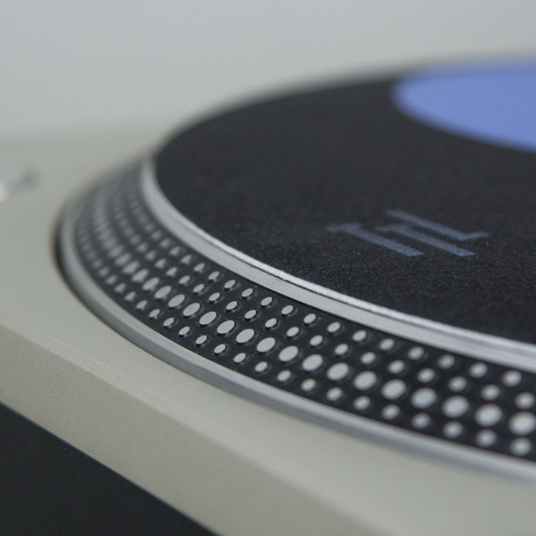 Turntable Lab: Dr. Suzuki Record Mat - Dark Mode