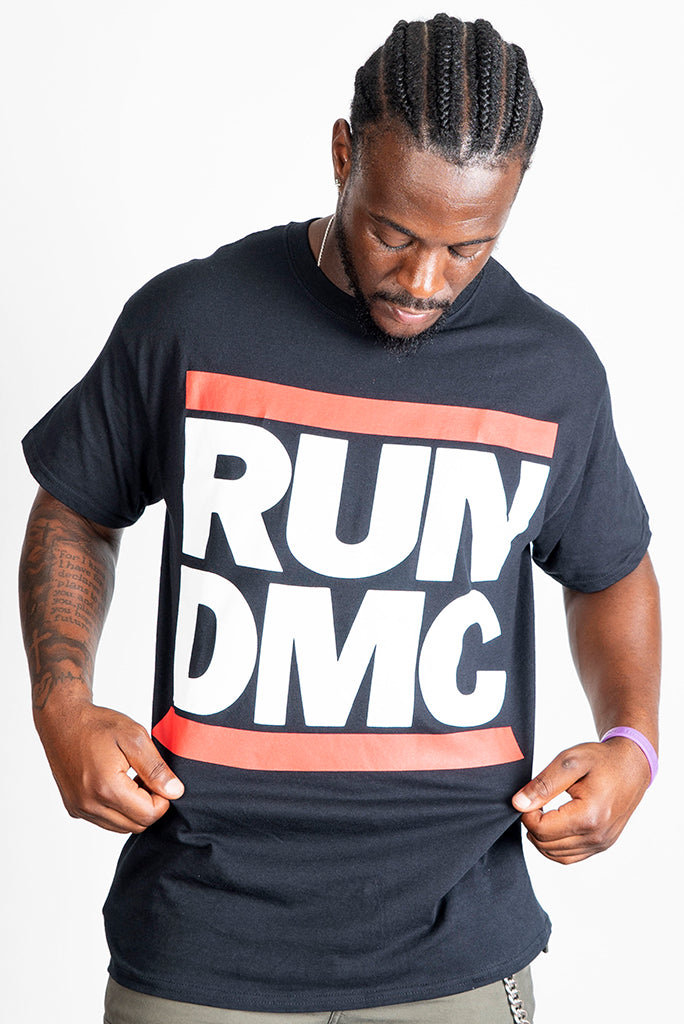 新品 RUN DMC RUNDMC チェッカー ロゴ オールドスクール Tシャツ 新品 オールドスクール RUN DMC RUNDMC チェッカー ロゴ Tシャツ